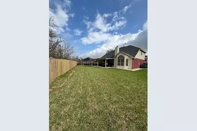 226 Persimmon Drive, Baytown, TX 77520 - Photo 23