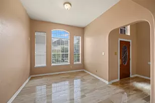 226 Persimmon Dr, Baytown, TX 77520 - Photo 5