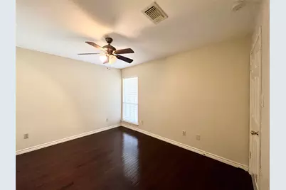 2626 Holly Hall Street #306, Houston, TX 77054 - Photo 9