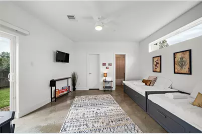 3002 Hawkins Street, Houston, TX 77003 - Photo 3