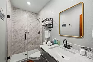 2512 Calumet St, Houston, TX 77004 - Photo 31