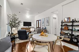 2208 Postoffice, Galveston, TX 77550 - Photo 9