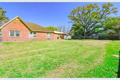 2801 Avenue I, Bay City, TX 77414 - Photo 45
