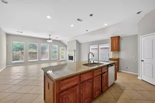 13414 Moonlit Lake Ln, Pearland, TX 77584 - Photo 11