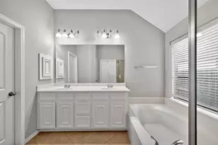 13414 Moonlit Lake Ln, Pearland, TX 77584 - Photo 19