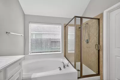 13414 Moonlit Lake Lane, Pearland, TX 77584 - Photo 19