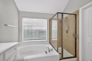 13414 Moonlit Lake Ln, Pearland, TX 77584 - Photo 17