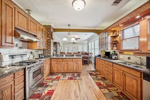 313 Byrne St, Houston, TX 77009 - Photo 15