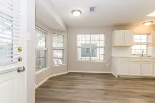 4910 Stone Harbor Dr, Friendswood, TX 77546 - Photo 7