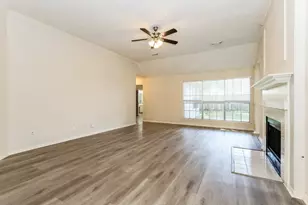4910 Stone Harbor Dr, Friendswood, TX 77546 - Photo 5