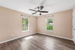 672 County Rd 3317, Cleveland, TX 77327 - Photo 21