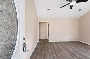 672 County Rd 3317, Cleveland, TX 77327 - Photo 5