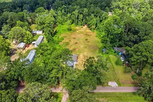 672 County Rd 3317, Cleveland, TX 77327 - Photo 27