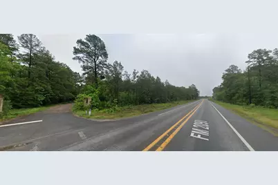 13075 Palace, Conroe, TX 77306 - Photo 5