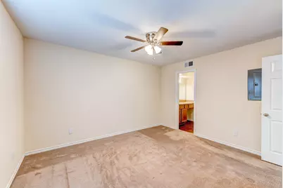2750 Holly Hall Street #1901, Houston, TX 77054 - Photo 7