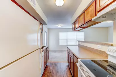 2750 Holly Hall Street #1901, Houston, TX 77054 - Photo 11