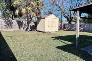 1115 Shawnee St, Houston, TX 77034 - Photo 5