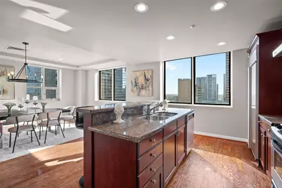 914 Main Street #1902, Houston, TX 77002 - Photo 9