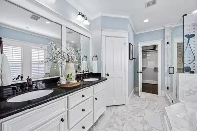 634 W 17th Street, Houston, TX 77008 - Photo 19