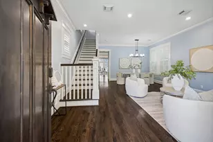 634 W 17th St, Houston, TX 77008 - Photo 5