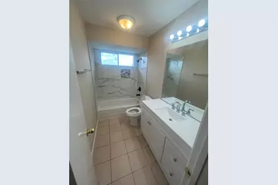 8202 Alabaster Drive, Houston, TX 77083 - Photo 19