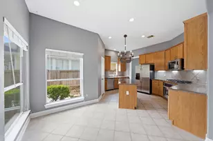 18 E Bonny Branch St, The Woodlands, TX 77382 - Photo 13