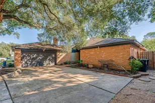 1322 Heights Dr, Katy, TX 77493 - Photo 3