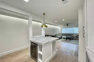 614 Kipling St St, Houston, TX 77006 - Photo 3