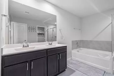 5602 Pleasant Falls Drive, Richmond, TX 77407 - Photo 13