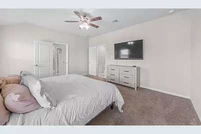 5602 Pleasant Falls Drive, Richmond, TX 77407 - Photo 11