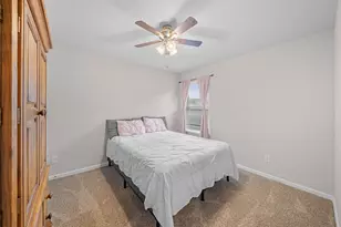 5602 Pleasant Falls Dr, Richmond, TX 77407 - Photo 5