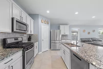 5602 Pleasant Falls Drive, Richmond, TX 77407 - Photo 19