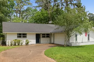 1705 Shady Oaks Dr, Conroe, TX 77301 - Photo 1