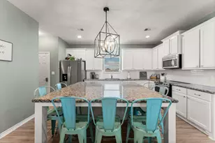 842 Sea Spray Dr, Crystal Beach, TX 77650 - Photo 19