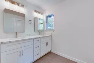16813 Glen Eagle Dr N, Conroe, TX 77385 - Photo 15
