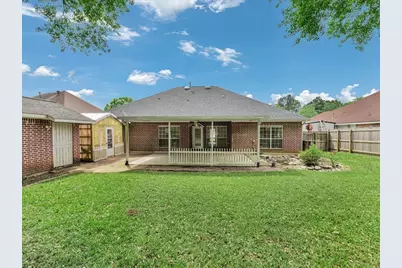 301 Whitehouse Oaks Street, Lufkin, TX 75901 - Photo 25