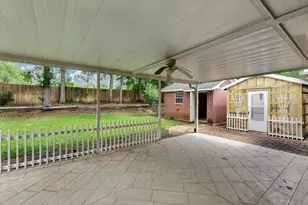 301 Whitehouse Oaks St, Lufkin, TX 75901 - Photo 27
