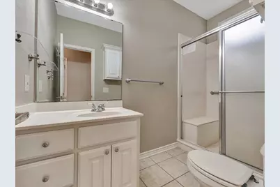 301 Whitehouse Oaks Street, Lufkin, TX 75901 - Photo 23
