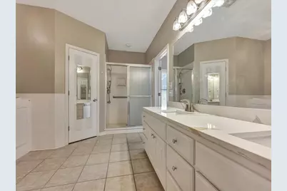 301 Whitehouse Oaks Street, Lufkin, TX 75901 - Photo 21