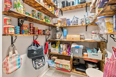 102 N Bow Drive, Jones Creek, TX 77541 - Photo 17