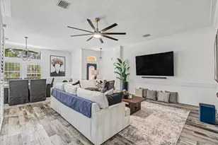 6840 Queensclub Dr, Houston, TX 77069 - Photo 9