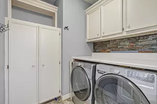 6840 Queensclub Dr, Houston, TX 77069 - Photo 37