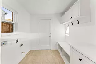 10607 Overbrook Ln, Houston, TX 77042 - Photo 15