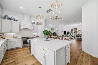 806 Dunleigh Meadows Lane, Houston, TX 77055 - Photo 11