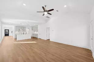 8118 Kay Hbr Dr, Cypress, TX 77433 - Photo 19