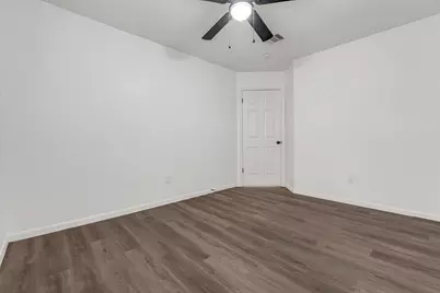 1502 Mabry Mill Road, Houston, TX 77062 - Photo 21