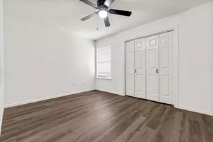 1502 Mabry Mill Rd, Houston, TX 77062 - Photo 13