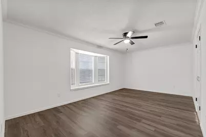 1502 Mabry Mill Road, Houston, TX 77062 - Photo 15