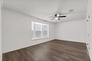 1502 Mabry Mill Rd, Houston, TX 77062 - Photo 15