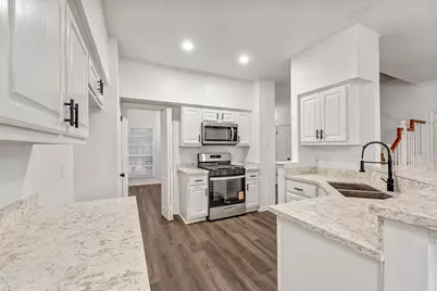 1502 Mabry Mill Road, Houston, TX 77062 - Photo 7